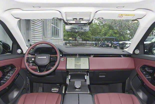 2026款路虎攬勝極光L正式上市,起售價42.98萬元