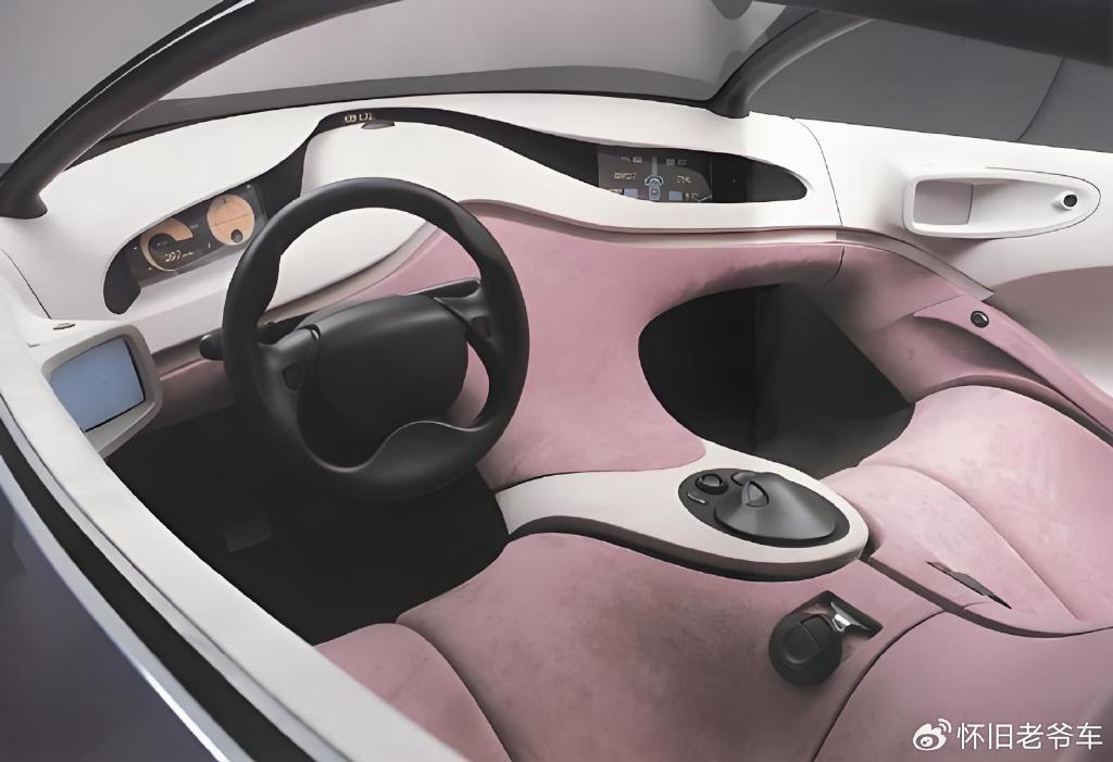 超越時(shí)代的混合動(dòng)力夢(mèng)想:Fioravanti Sensiva