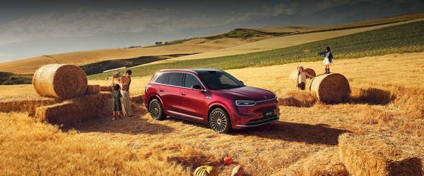 這是高手!曝鴻蒙智行上周新增訂單破1.3萬 零跑破1萬