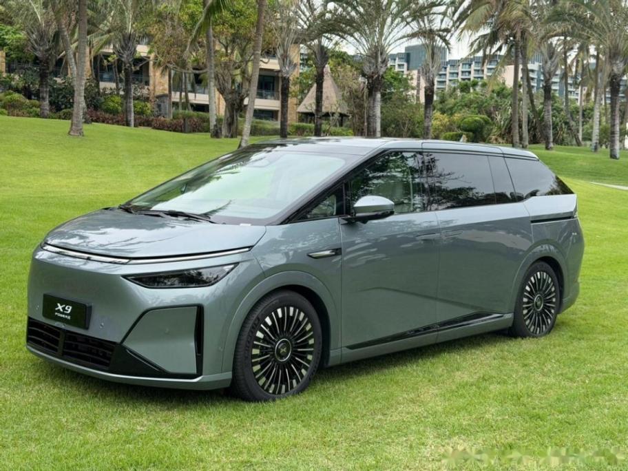 別急著買混動!今年二三十萬插混增程車保值率明年要“涼涼” 圖片