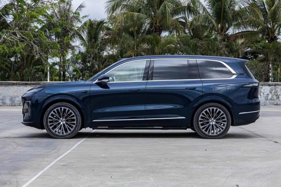 別急著買混動!今年二三十萬插混增程車保值率明年要“涼涼” 圖片