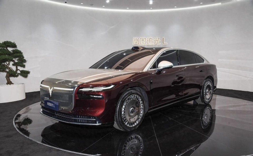 別急著買混動!今年二三十萬插混增程車保值率明年要“涼涼” 圖片