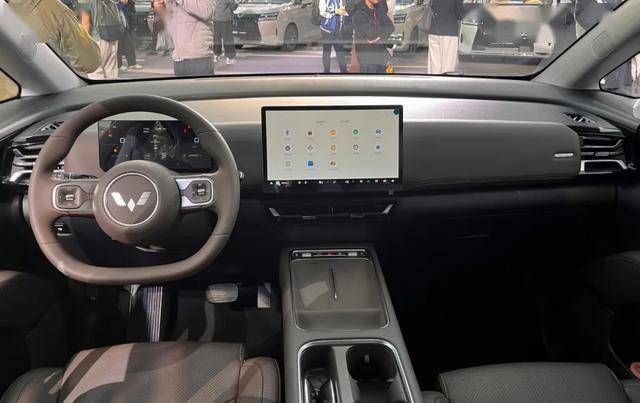 7.3萬元起售 五菱星光730,會延續寶駿730的神話嗎?